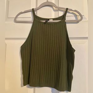 Green Knitted Crop Top. Size L